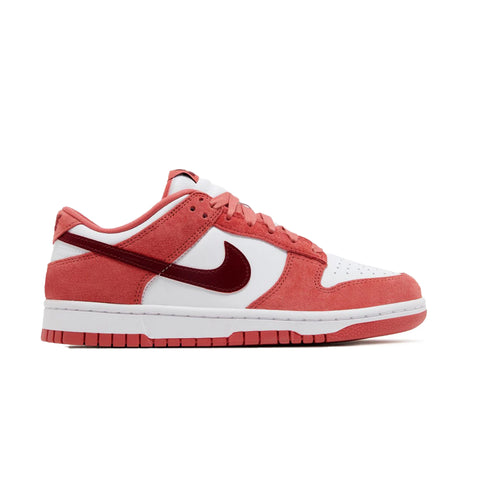 Dunk Low Valentines Day