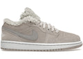 Air Jordan Jordan 1 Low SE Sherpa Fleece (Women's) DO0750-002