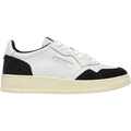 Autry Medalist Low Leather White / Stars Off Black (Women's) AULW PK03