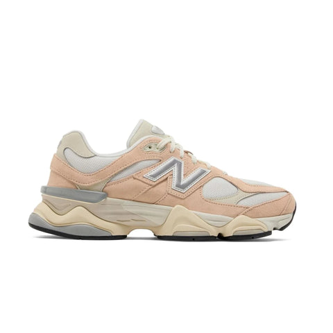 New Balance-9060 Vintage Rose-Sneakers-u9060WNA-SNEAQS-1