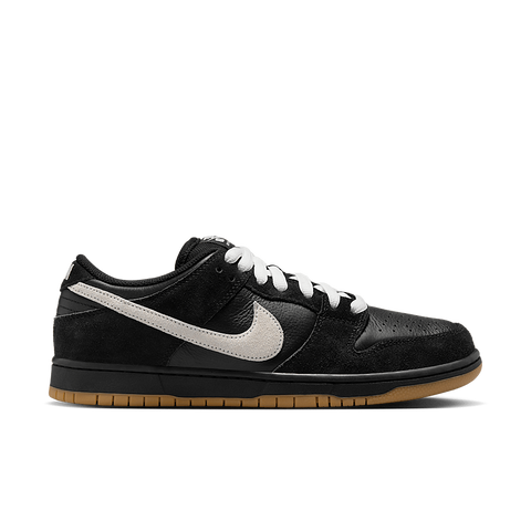 Nike-Dunk Low Pro SB Black White Gum-Sneakers-HF3704-003-SNEAQS-1