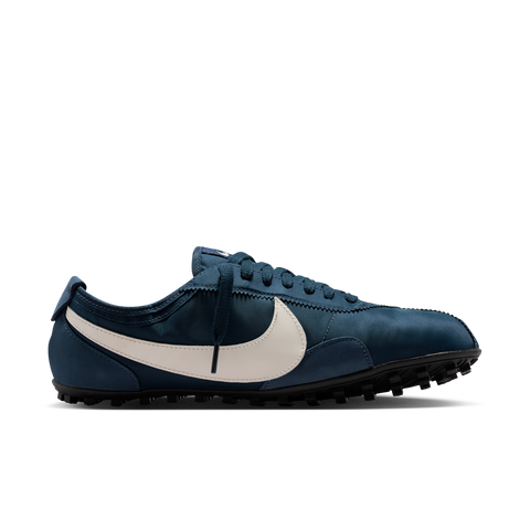 Nike IX3952-400