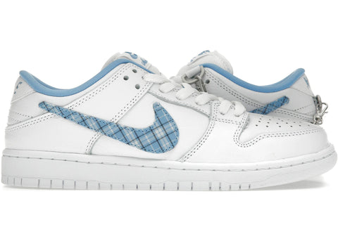 Nike-SB Dunk Low Pro Nicole Hause-Sneakers-FZ8802-100-SNEAQS-1