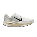 Nike Vomero 18 Summit White Coconut Milk HM6803-101