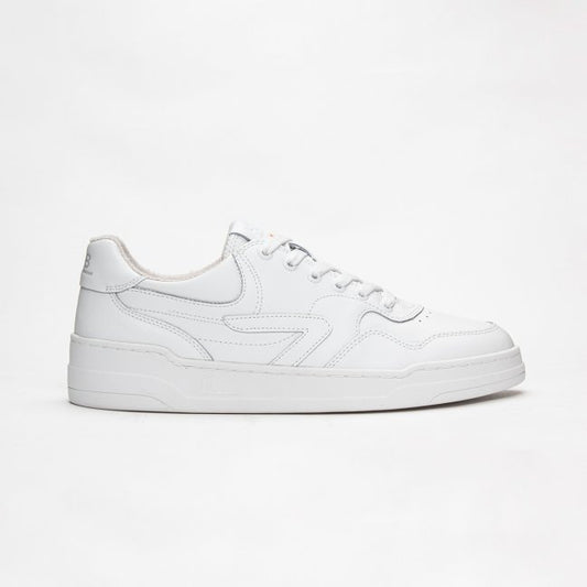 Court White White
