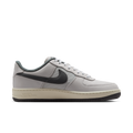 Nike IO8439-100