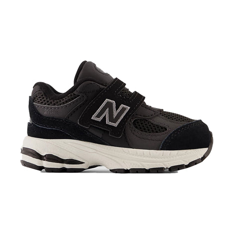 New Balance 2002 Black