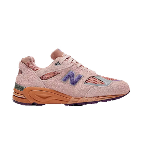990 Pink